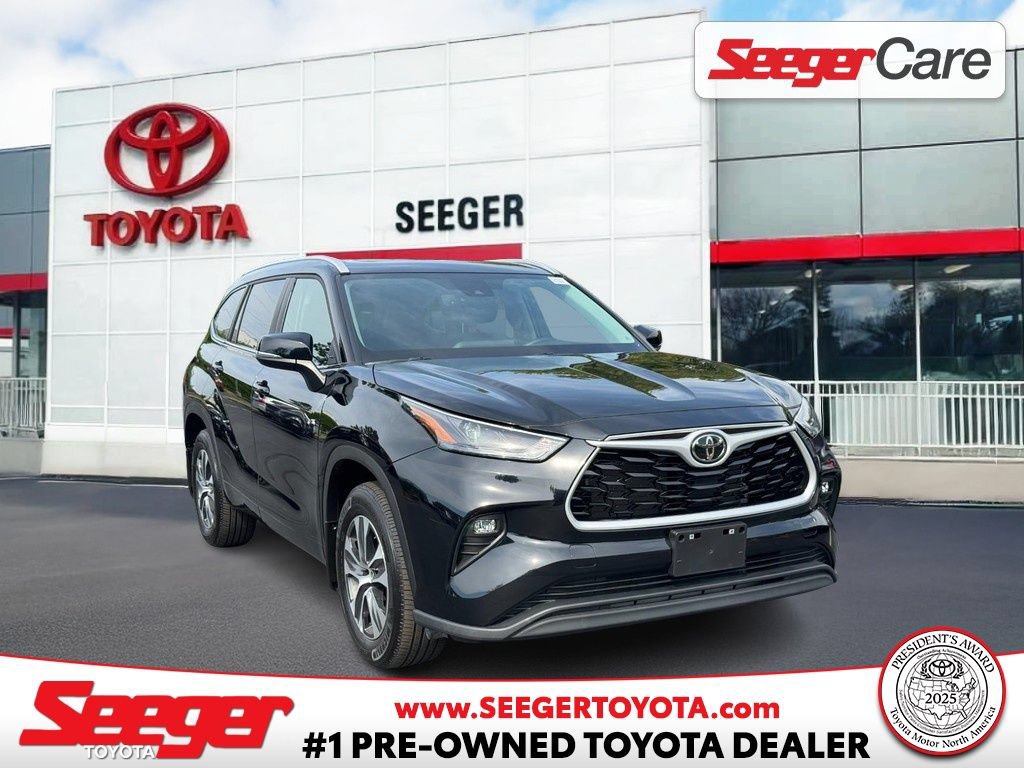 Used 2026 Toyota Highlander XLE