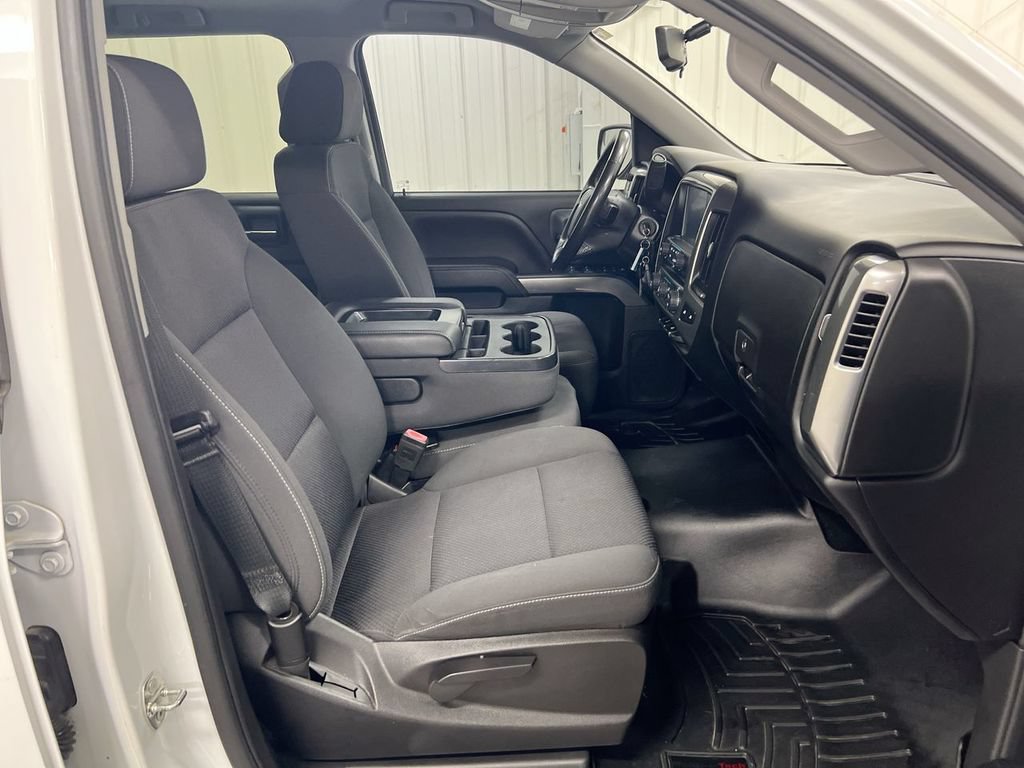 Used 2018 Chevrolet Silverado 1500 LT w/ All Star Edition AWD/4WD image 21