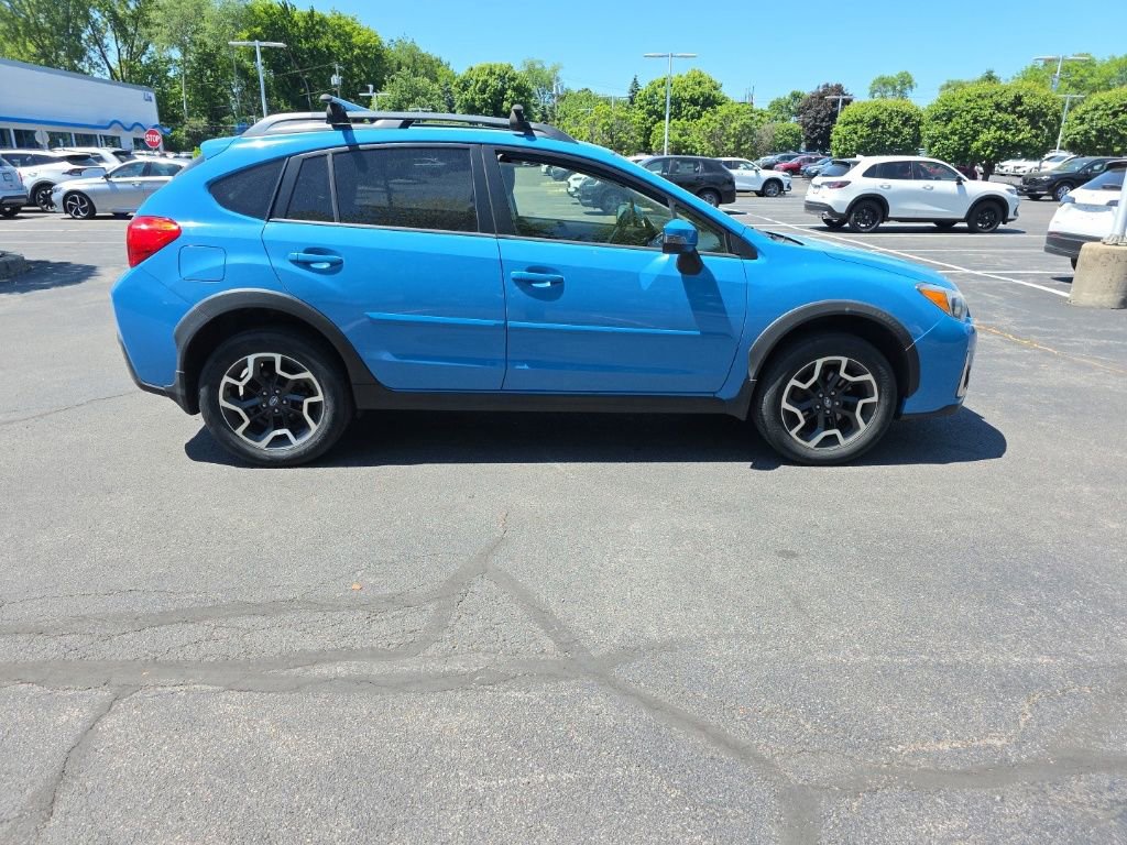 Used 2016 Subaru Crosstrek 2.0i Limited AWD/4WD image 9