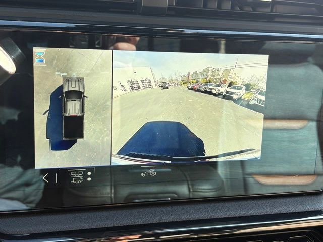 Used 2025 GMC Sierra 2500 AT4 w/ AT4 Premium Plus Package image 13