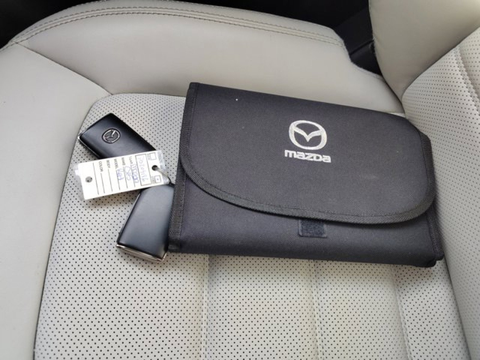 Used 2023 MAZDA CX-5 AWD 2.5 S w/ Preferred Package image 22