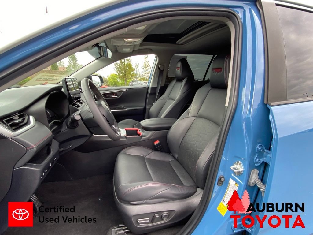 Certified 2023 Toyota RAV4 TRD Off-Road w/ TRD Off-Road Weather Package AWD/4WD image 32