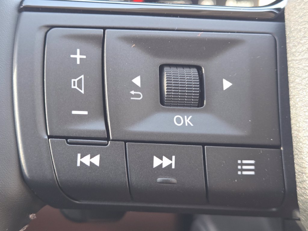 New 2026 Nissan Pathfinder Platinum w/ Accent Package AWD/4WD image 13