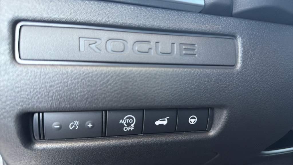 New 2026 Nissan Rogue SV AWD/4WD image 25