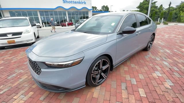 Used 2024 Honda Accord Sport image 5