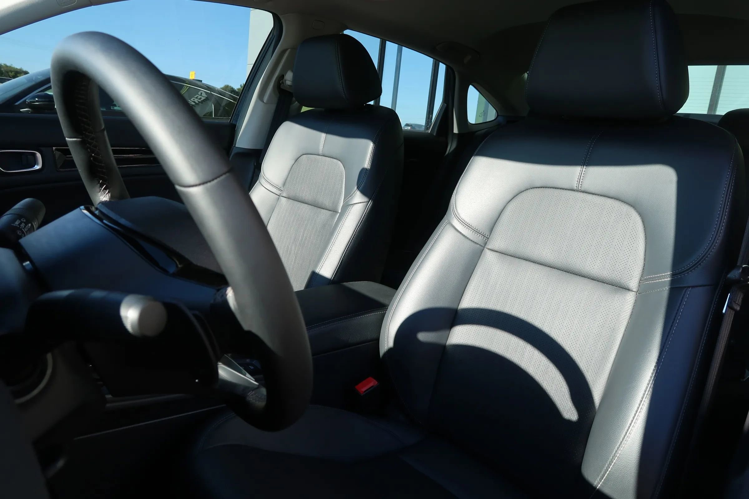 Used 2022 Honda Civic Touring image 16