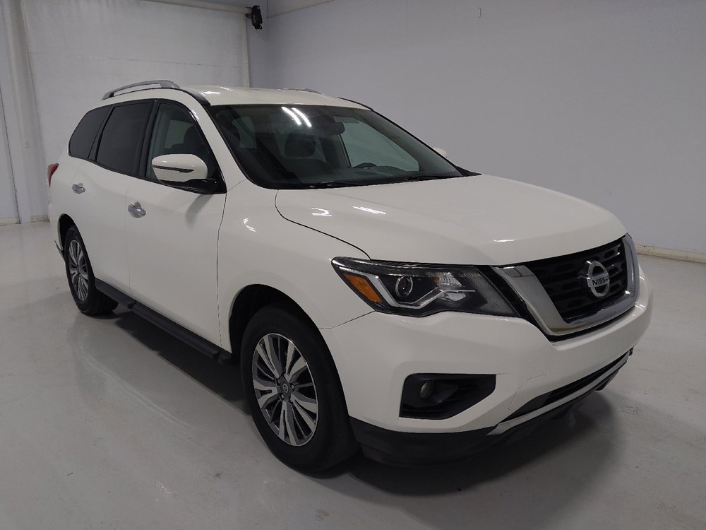 Used 2020 Nissan Pathfinder SV AWD/4WD image 13