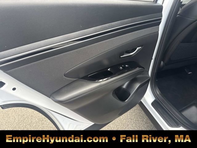 Used 2023 Hyundai Tucson Limited image 17