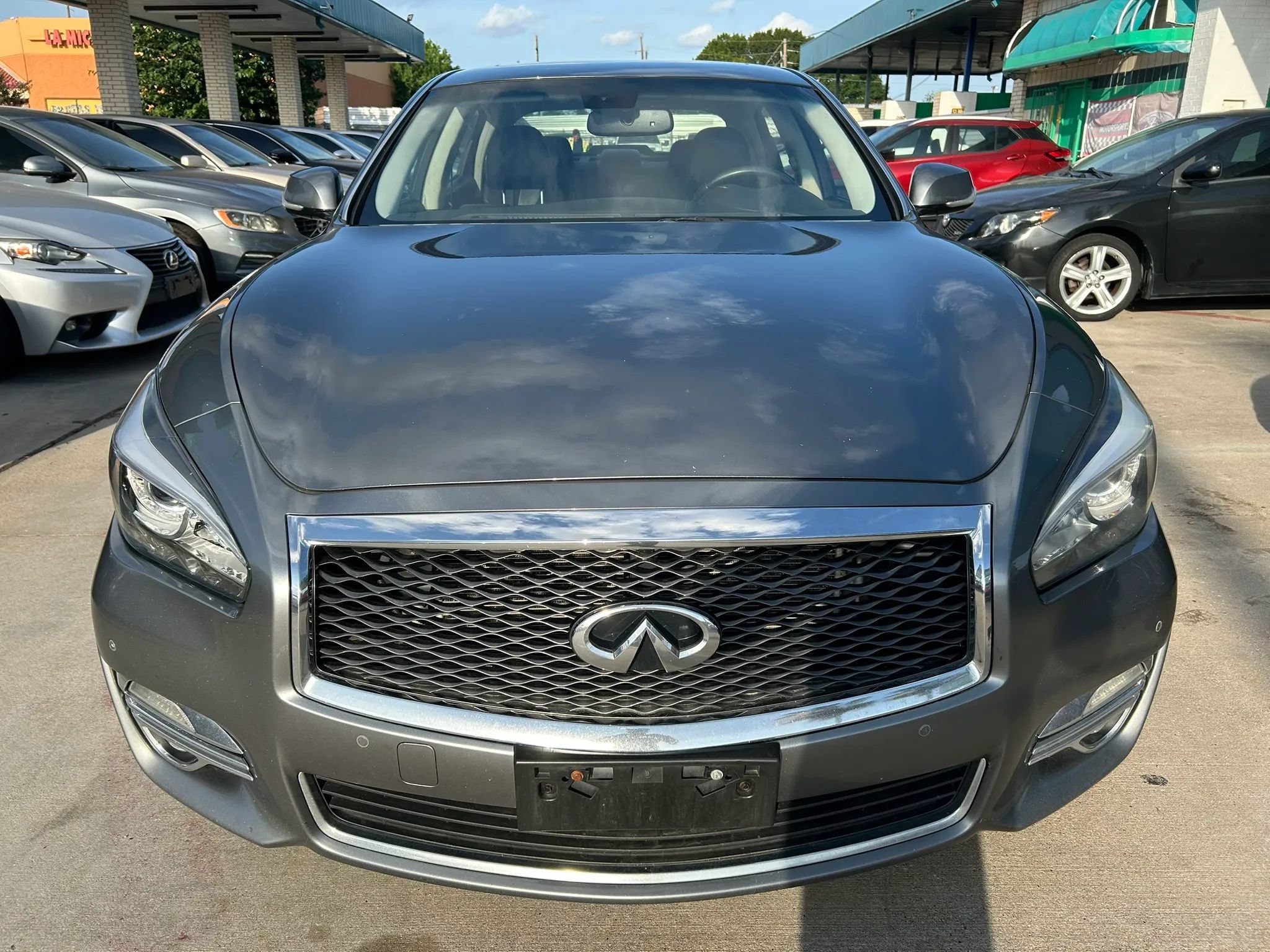 Used 2019 INFINITI Q70 L 3.7 AWD/4WD image 8