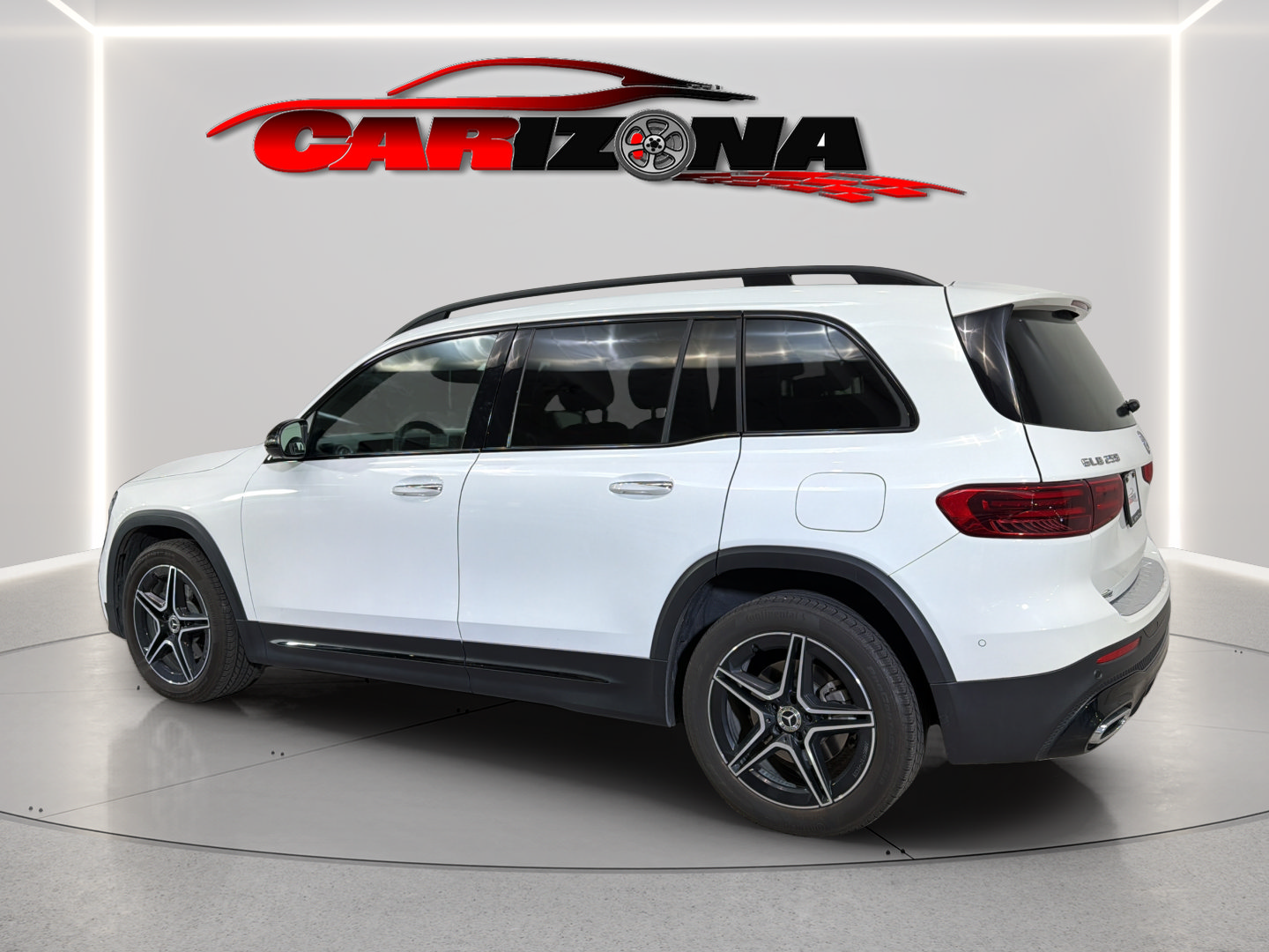 Used 2025 Mercedes-Benz GLB 250 image 7