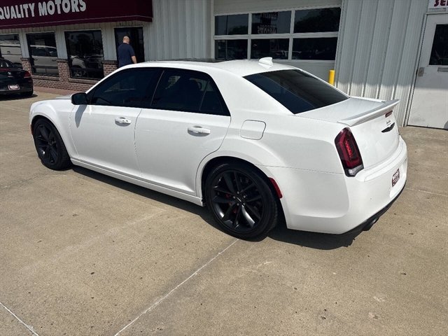 Used 2023 Chrysler 300 C RWD image 12