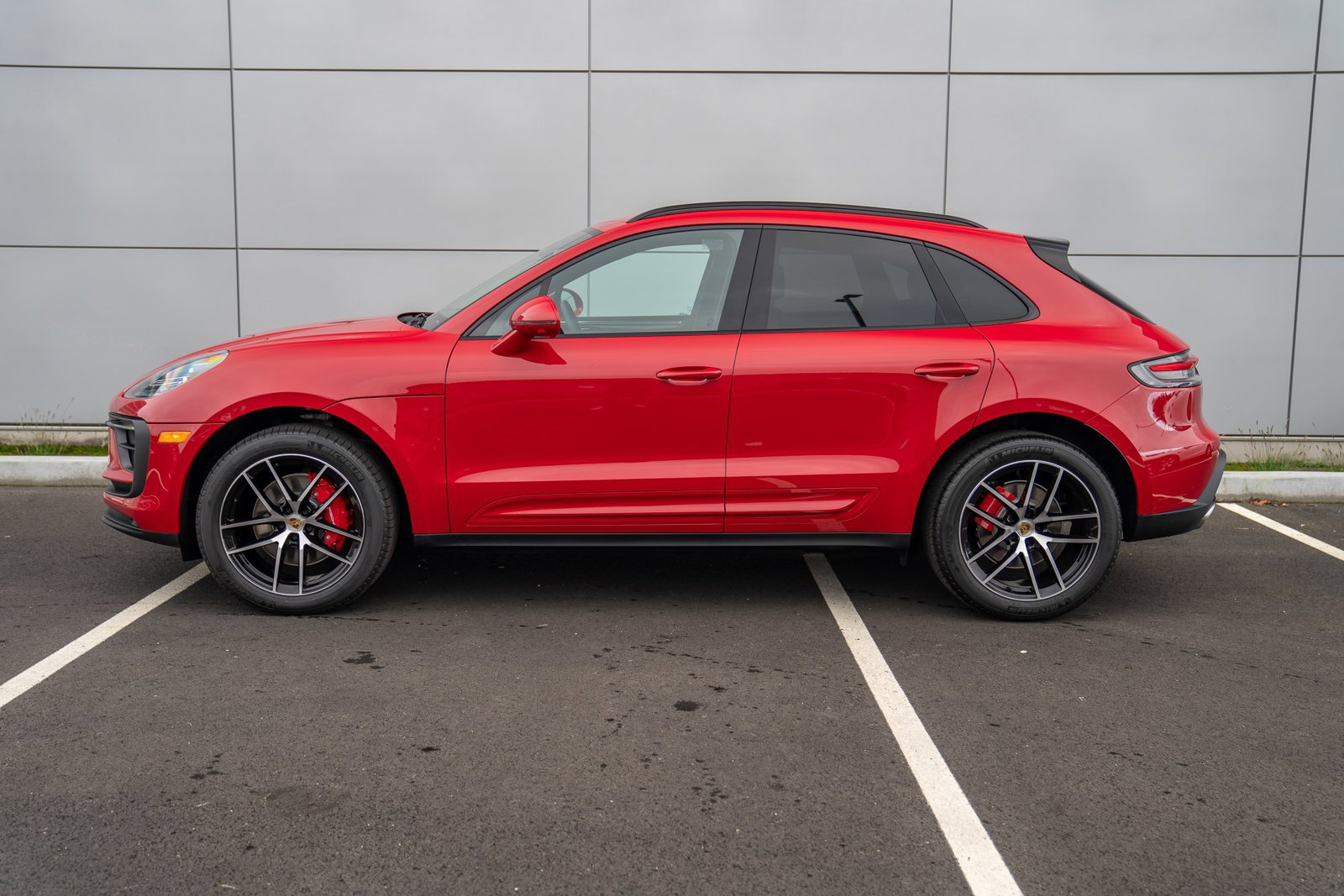 New 2026 Porsche Macan S image 2