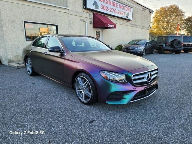 Used 2018 Mercedes-Benz E 300 4MATIC image 1