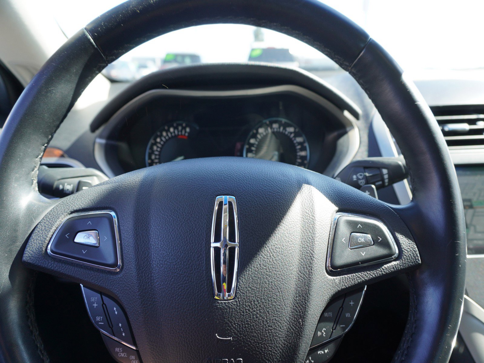 Used 2016 Lincoln MKZ w/ Equipment Group 300A Reserve image 23