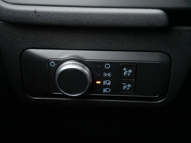 Used 2020 Ford Escape S image 17