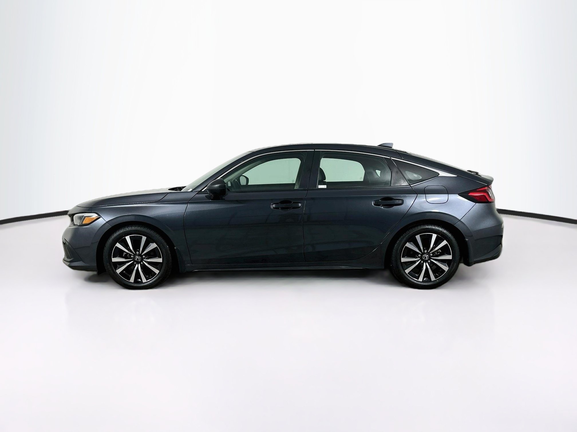 Used 2024 Honda Civic EX-L image 4