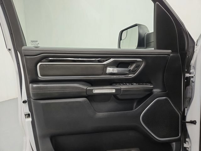 Used 2021 RAM 1500 Laramie w/ Sport Appearance Package AWD/4WD image 20
