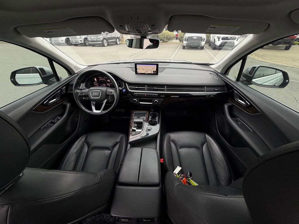 Used 2018 Audi Q7 3.0T Prestige w/ Prestige Package AWD/4WD image 28