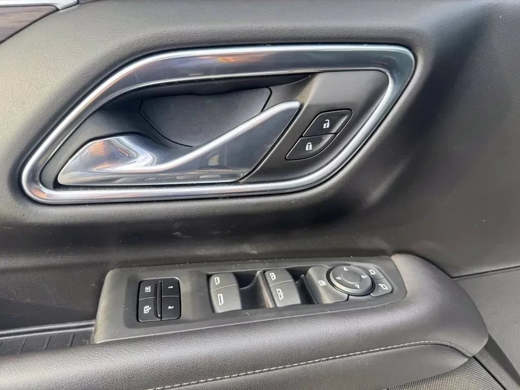 Used 2021 Chevrolet Tahoe Z71 AWD/4WD image 13