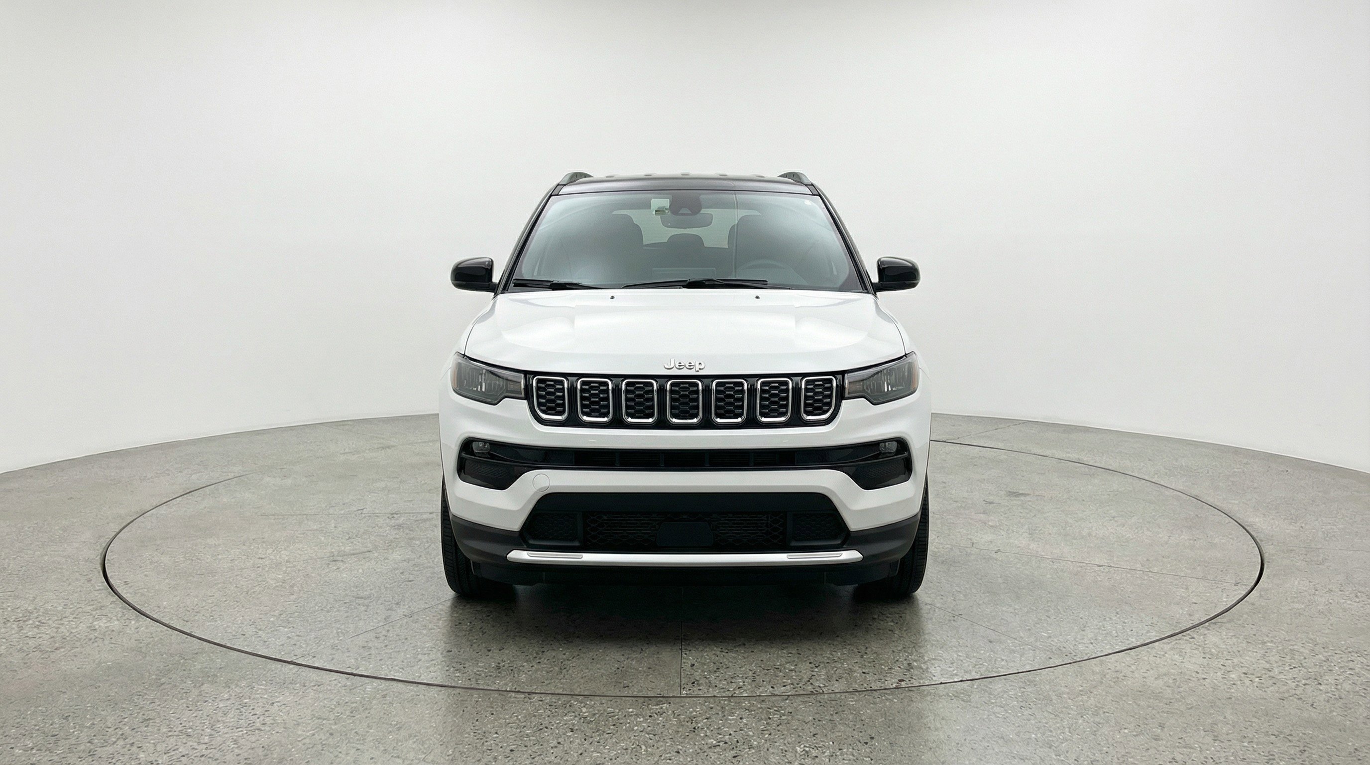 Used 2025 Jeep Compass Limited image 2