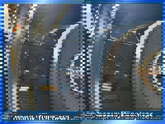 Used 2023 Nissan Rogue SV w/ SV Premium B Package image 22