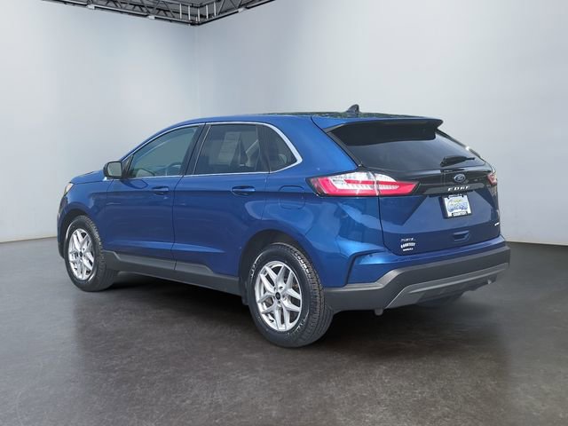 Used 2024 Ford Edge SEL w/ Convenience Package AWD/4WD image 3