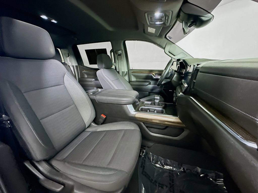 Used 2023 Chevrolet Silverado 1500 RST image 12