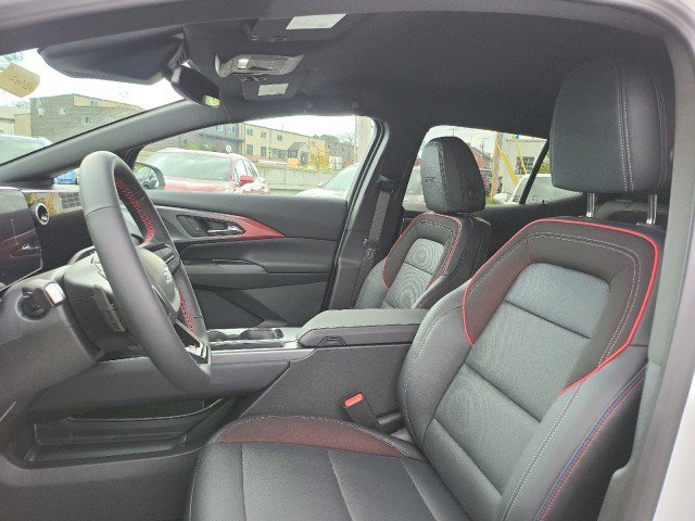 New 2025 Chevrolet Equinox EV RS image 22