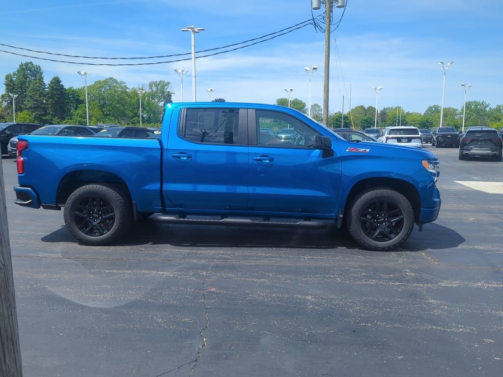 Certified 2023 Chevrolet Silverado 1500 RST w/ Z71 Off-Road Package AWD/4WD image 10