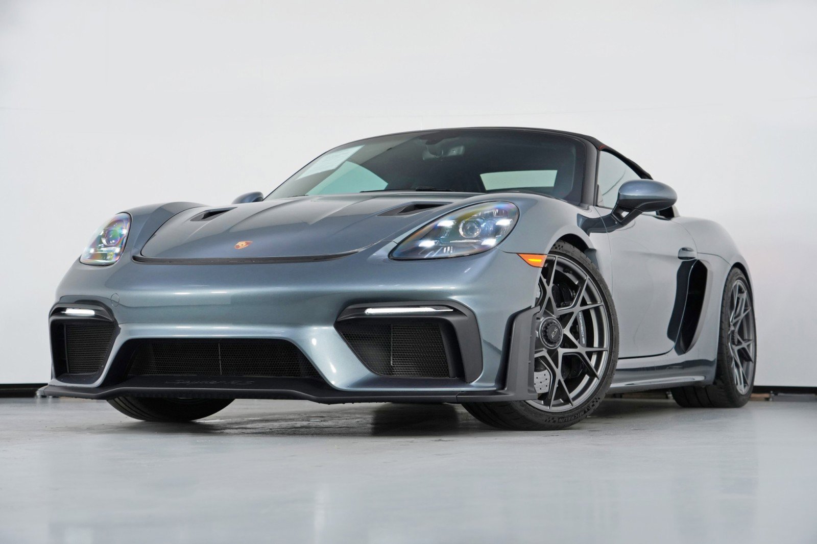 Used 2024 Porsche 718 Boxster Spyder RS w/ Light Design Package RWD image 50