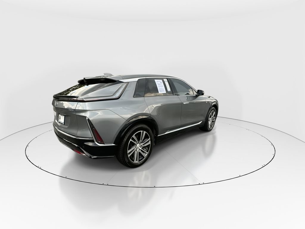 Used 2023 Cadillac Lyriq 2WD image 8