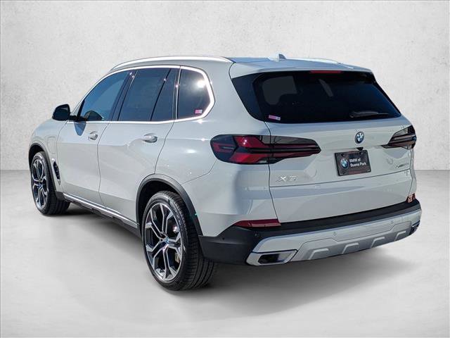 New 2026 BMW X5 xDrive50e w/ Climate Comfort Package image 9