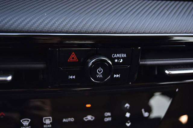 New 2026 Nissan Kicks SR w/ SR Premium Package image 17