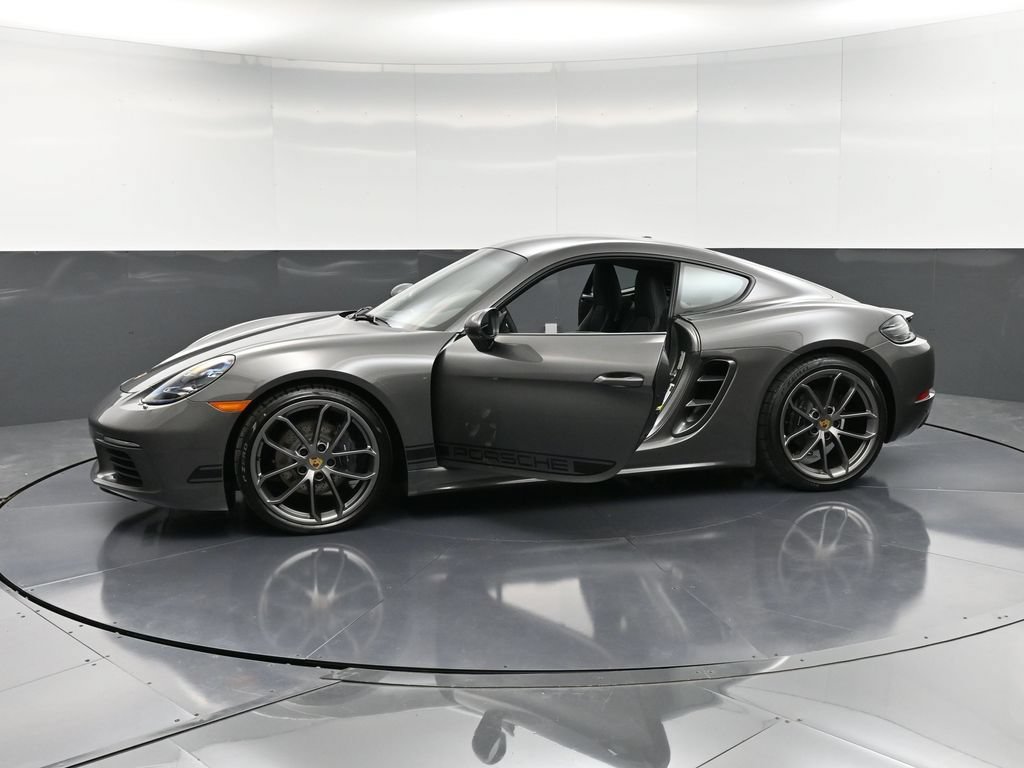 New 2025 Porsche 718 Cayman RWD image 33