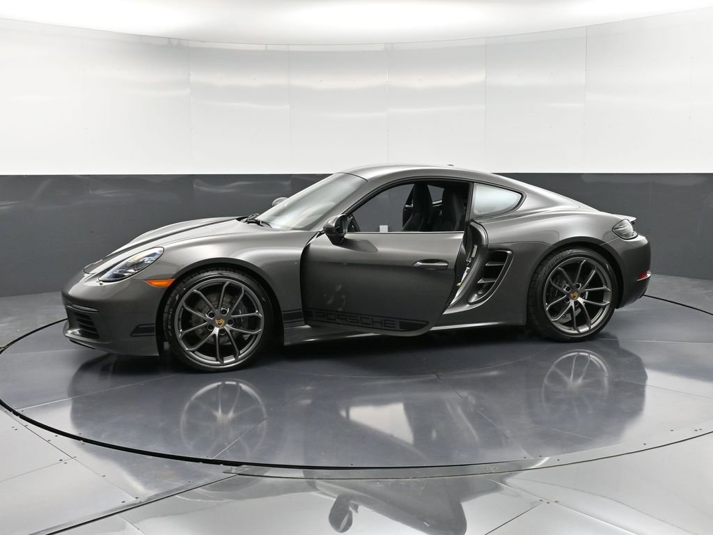 New 2025 Porsche 718 Cayman RWD image 33