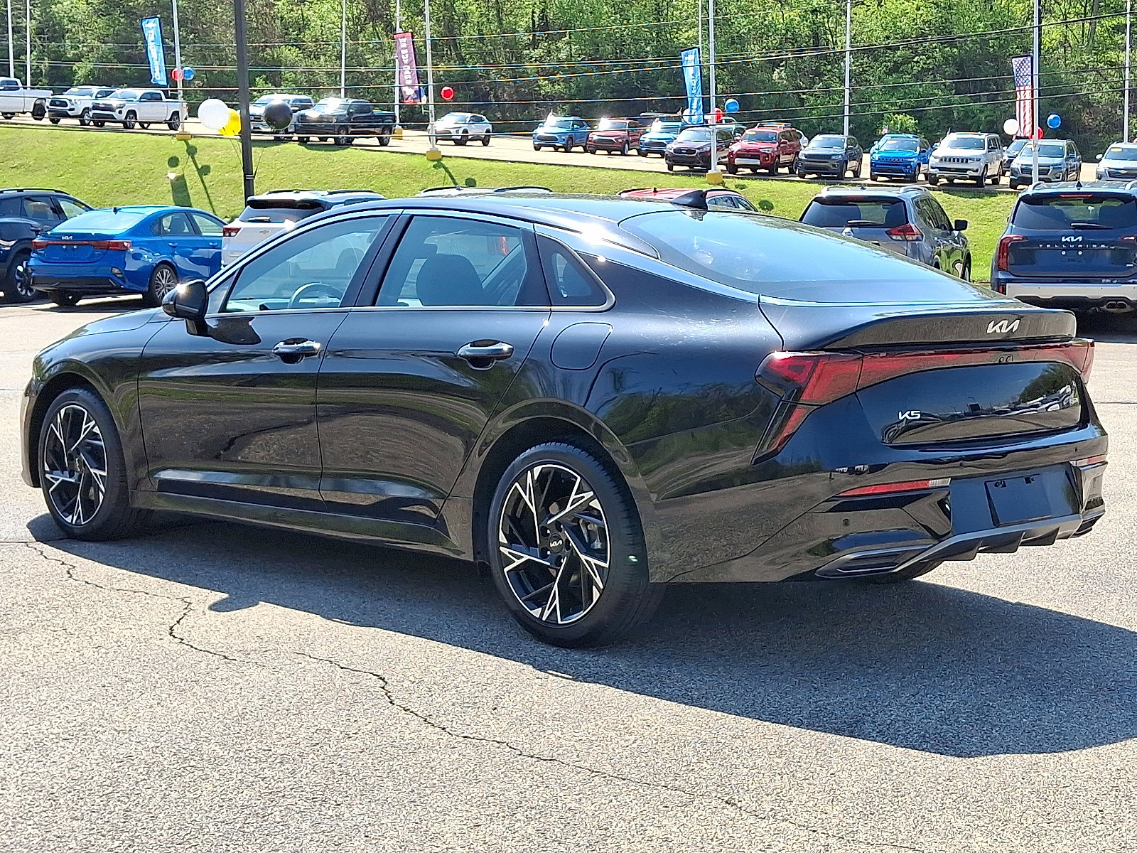 Used 2025 Kia K5 GT-Line w/ GT-Line Premium Package image 4