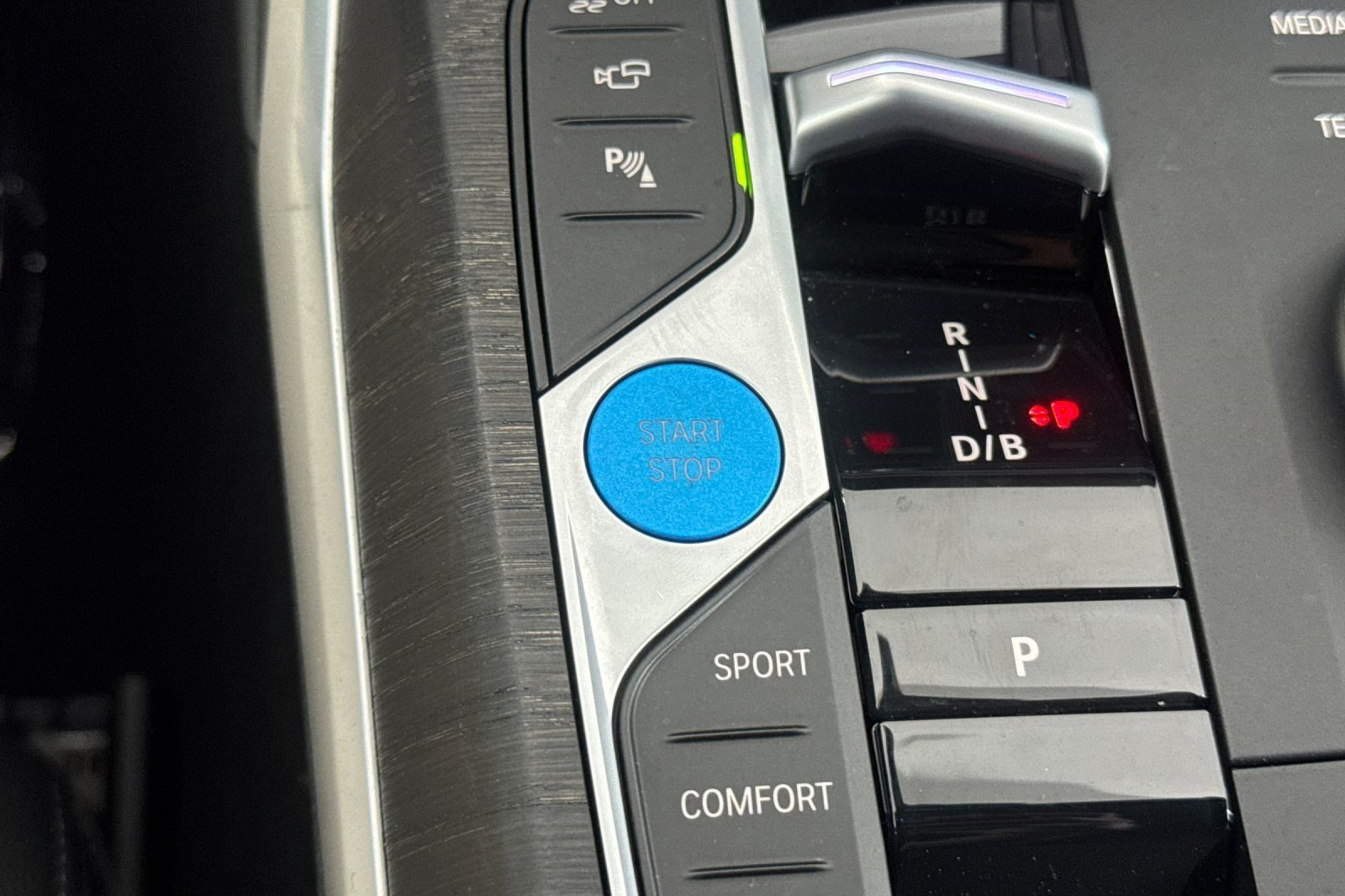Certified 2023 BMW i4 eDrive35 w/ Premium Package RWD image 19