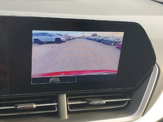 Certified 2024 Chevrolet Trax RS w/ Driver Confidence Package FWD image 23