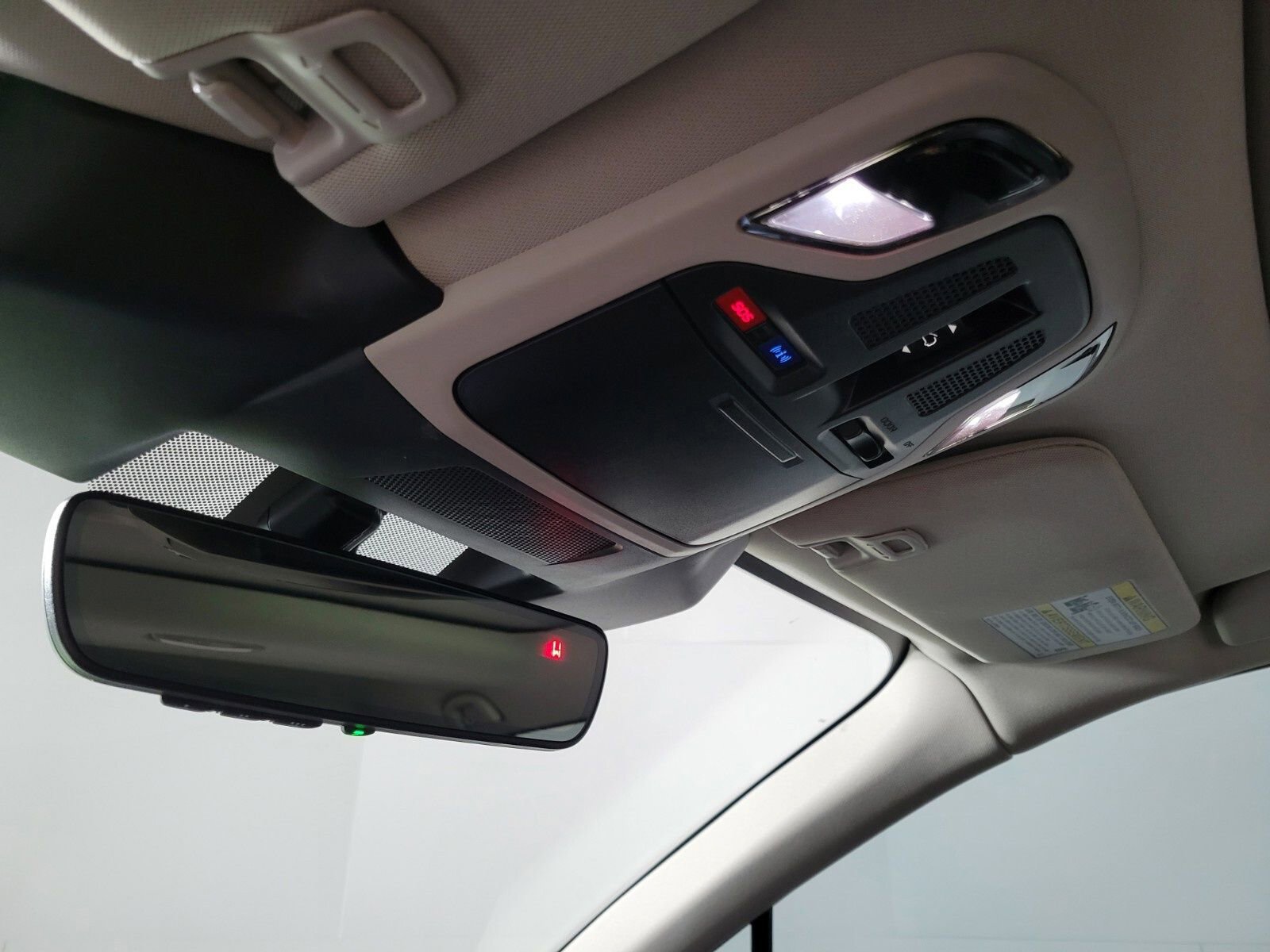 Certified 2025 Subaru Outback Onyx Edition image 19