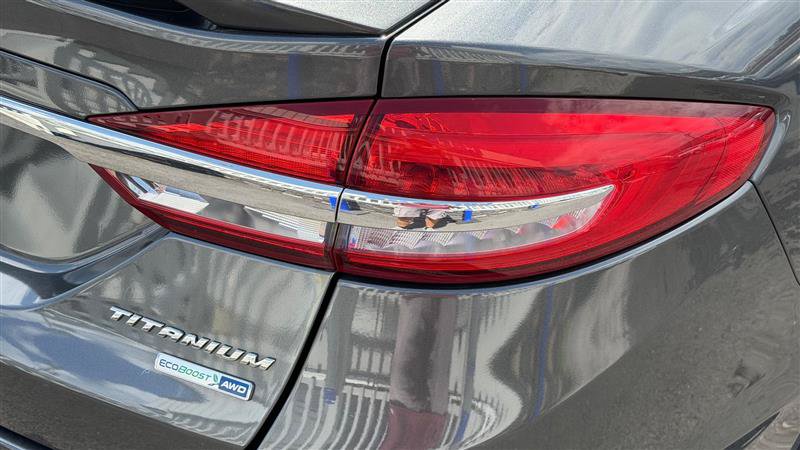 Used 2018 Ford Fusion Titanium AWD/4WD image 14