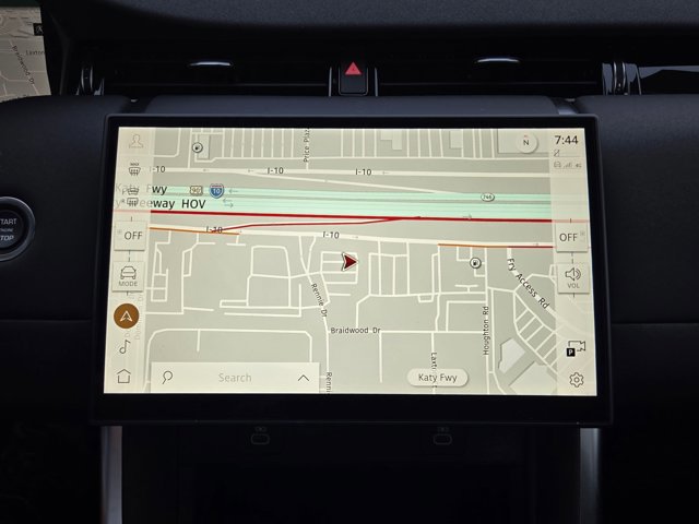 Used 2025 Land Rover Discovery Sport S image 14