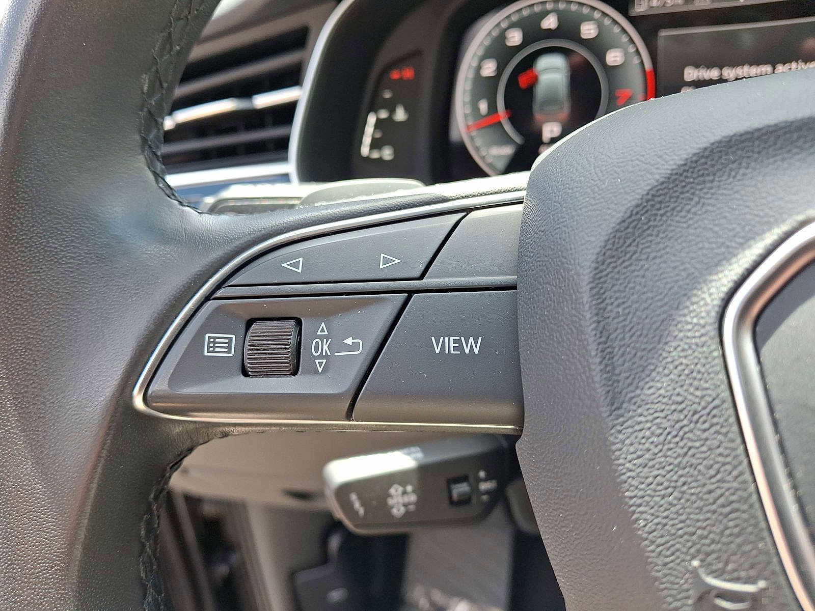 Used 2023 Audi Q7 3.0T Premium Plus w/ Premium Plus Package AWD/4WD image 23
