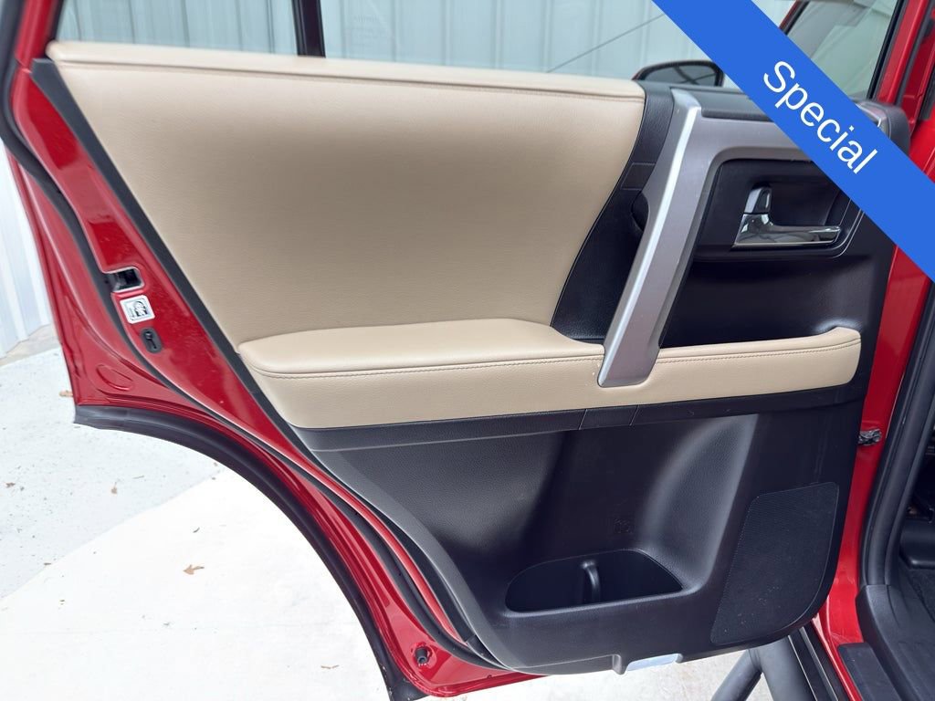 Used 2022 Toyota 4Runner SR5 Premium w/ Moonroof Package image 32