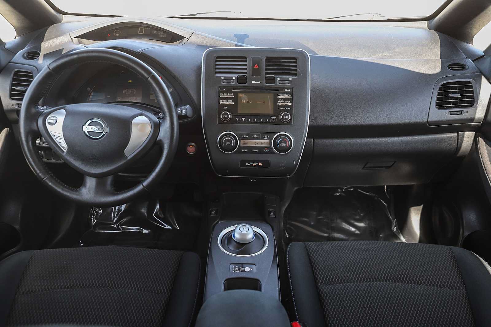 Used 2013 Nissan Leaf S FWD image 13