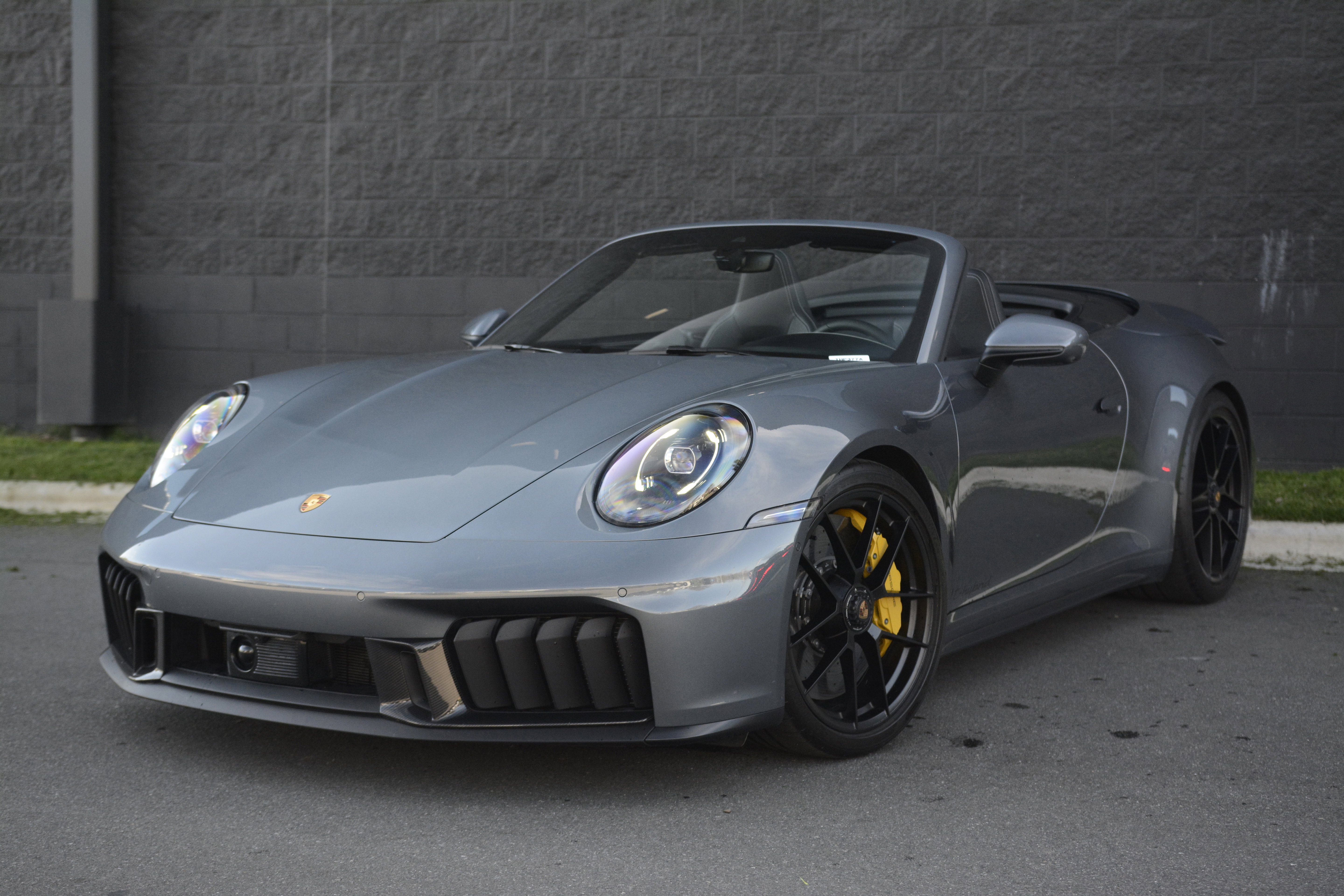 Certified 2025 Porsche 911 Carrera GTS image 38