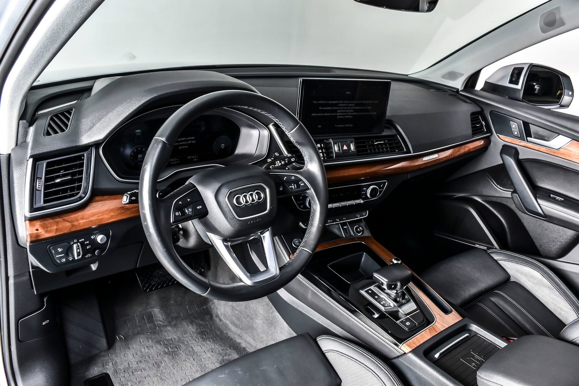 Used 2023 Audi Q5 2.0T Prestige AWD/4WD image 17