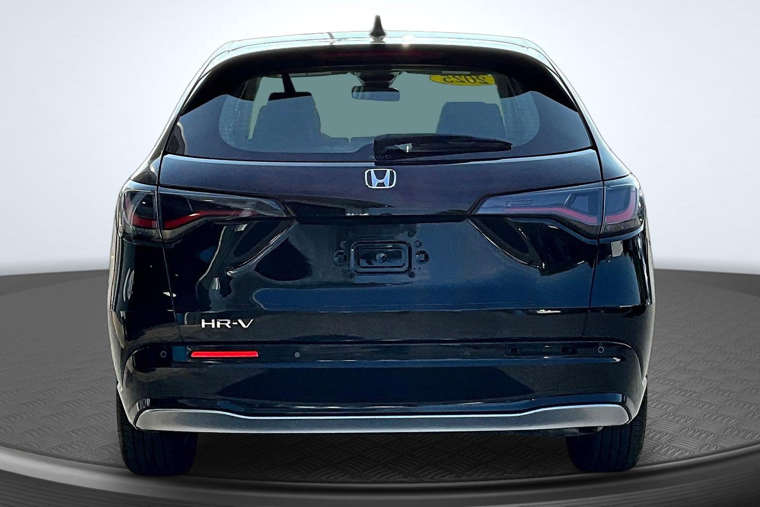 Used 2025 Honda HR-V LX image 5