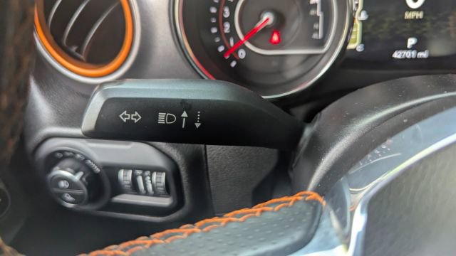 Used 2021 Jeep Gladiator Mojave w/ Dual Top Group image 25