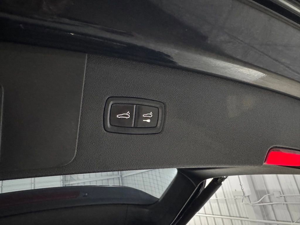 Used 2022 Porsche Cayenne S AWD/4WD image 57
