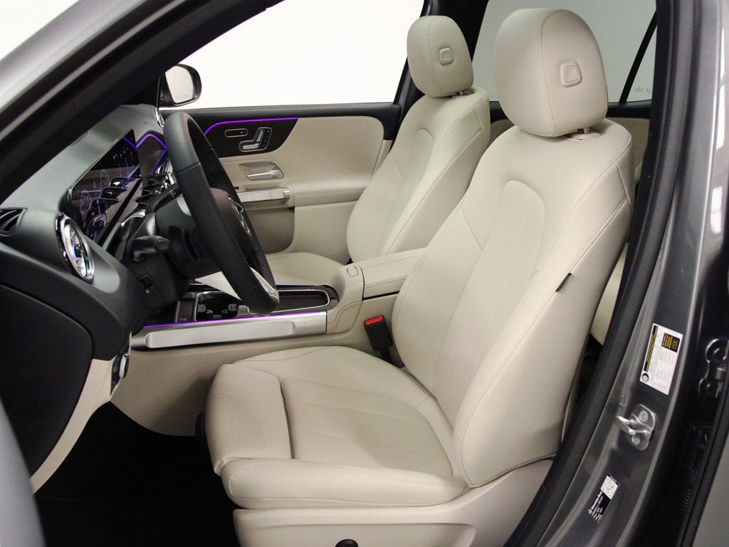 New 2026 Mercedes-Benz GLB 250 4MATIC image 12